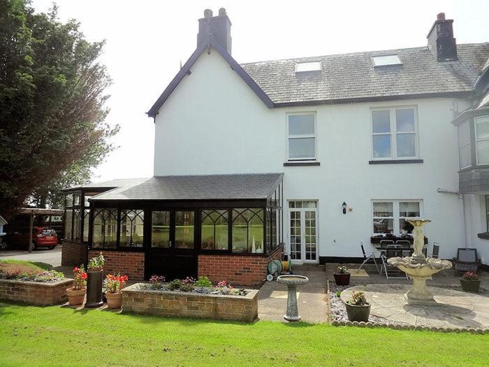 Leahurst Bed And Breakfast Tywyn Eksteriør bilde